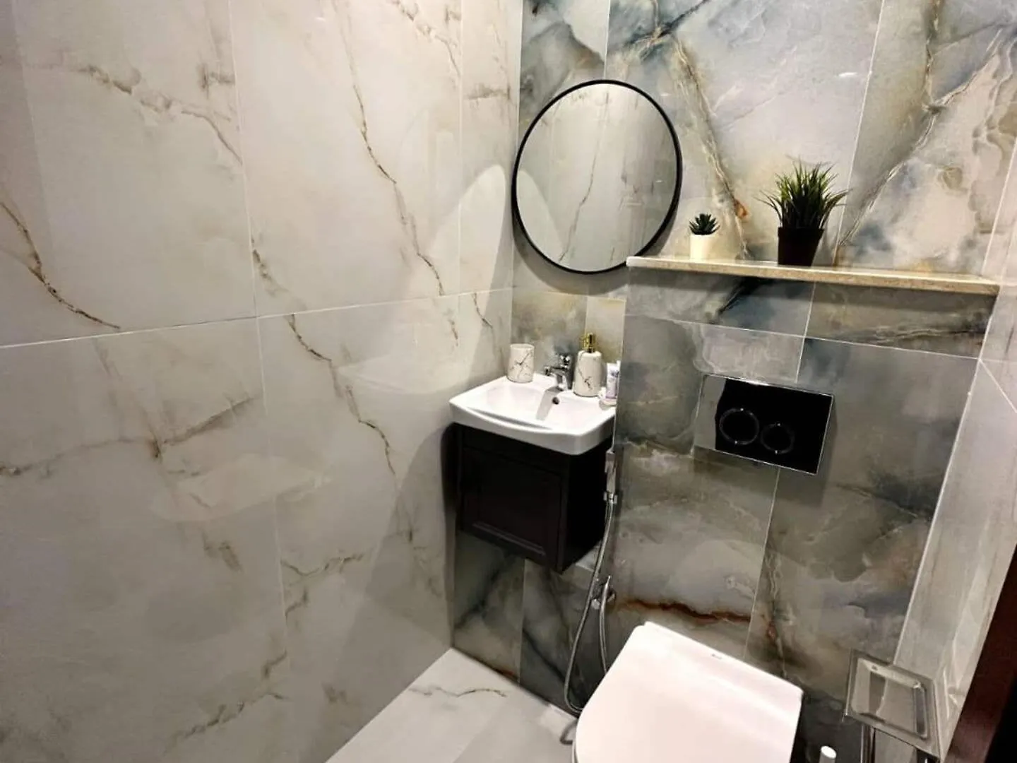 Marina Sea View,Elegant And Spacious - High Floor Dubai
