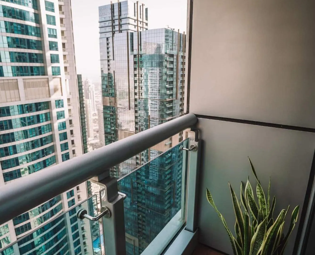 Lejlighed Marina Sea View,Elegant And Spacious - High Floor Dubai